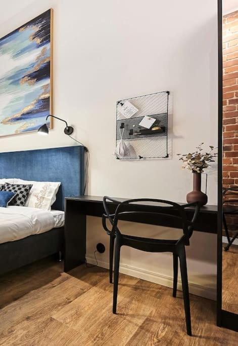 Urban-Glam City Centre Studio With A Gym And Terrace Талин Екстериор снимка