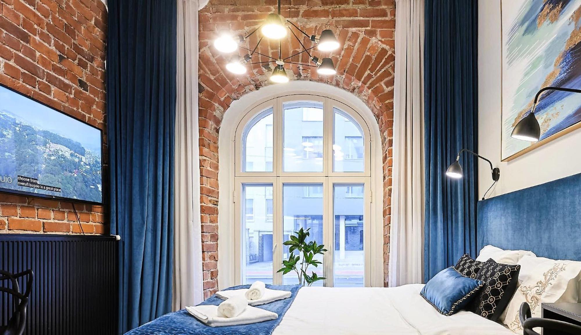Urban-Glam City Centre Studio With A Gym And Terrace Талин Екстериор снимка
